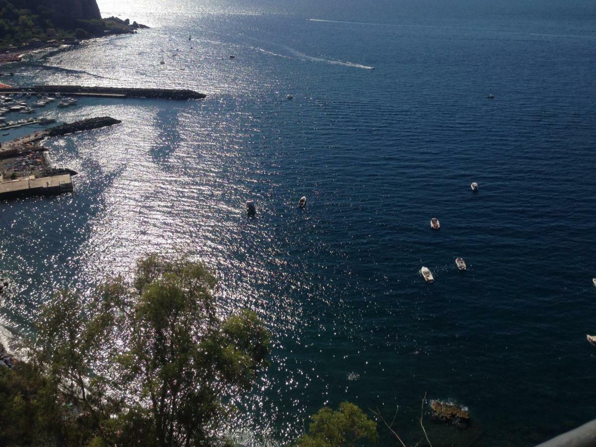 B&B La Grotta Marina Vico Equense Buitenkant foto